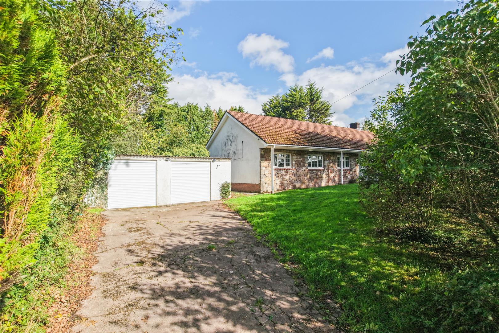 Llanwensan Farm Lane, Peterston Road, Peterston Super Ely, Vale of Glamorgan, CF72 8NU